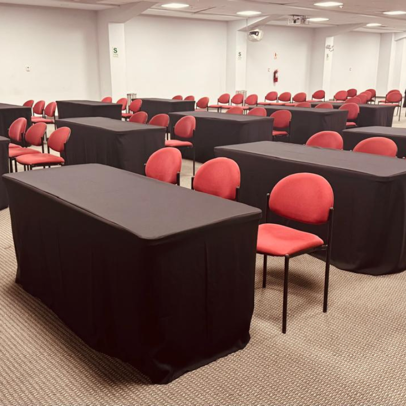 Alquiler de Mesas Vestidas